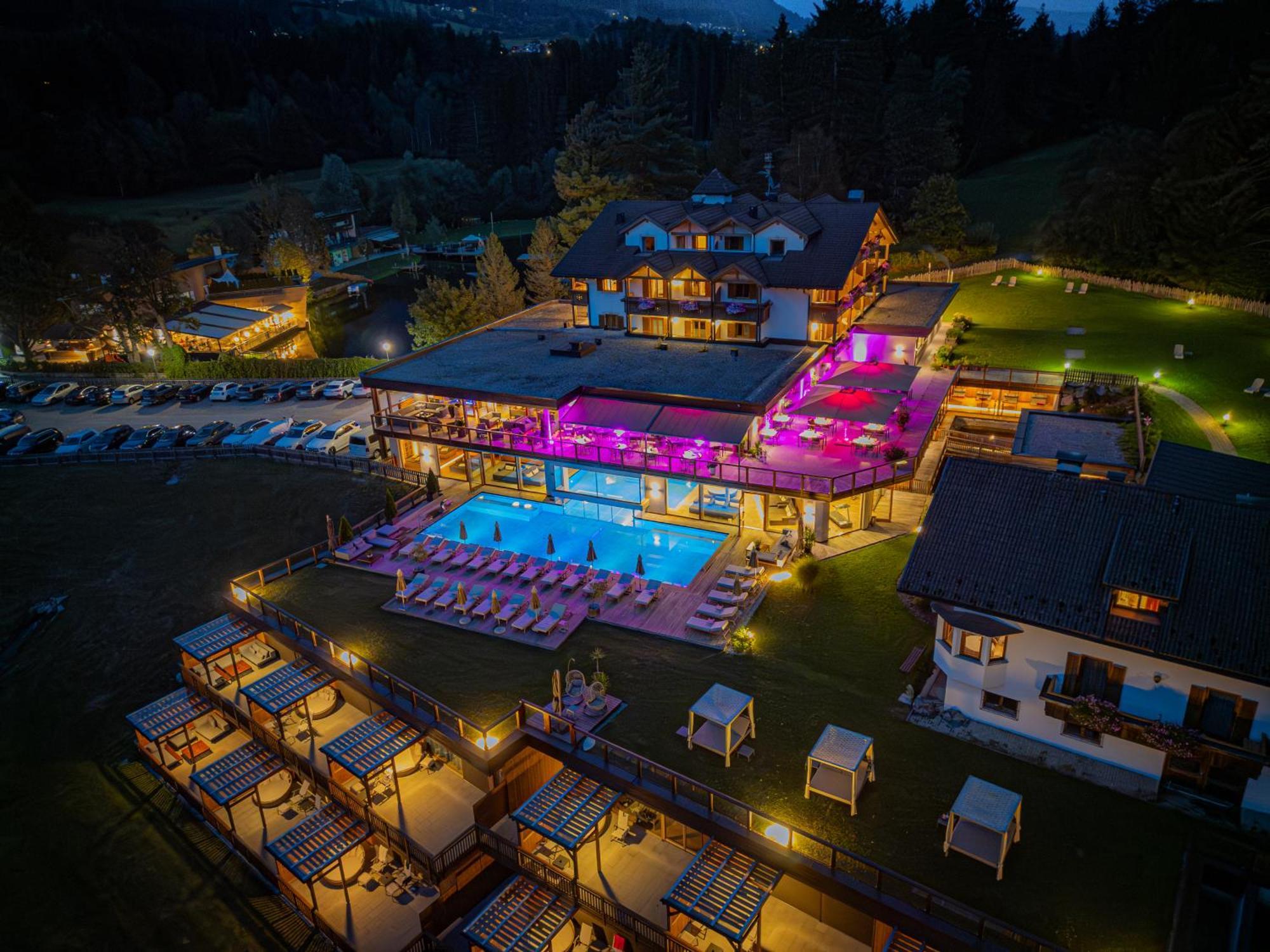 Hotel Weiher Green Lake Falzes Dış mekan fotoğraf